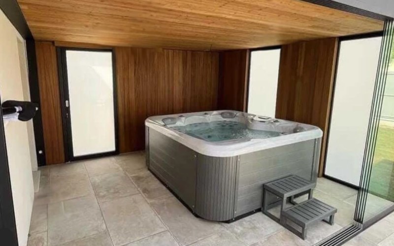 NEOSPA® GLENDAY intérieur NEOSPA® GLENDAY intérieur