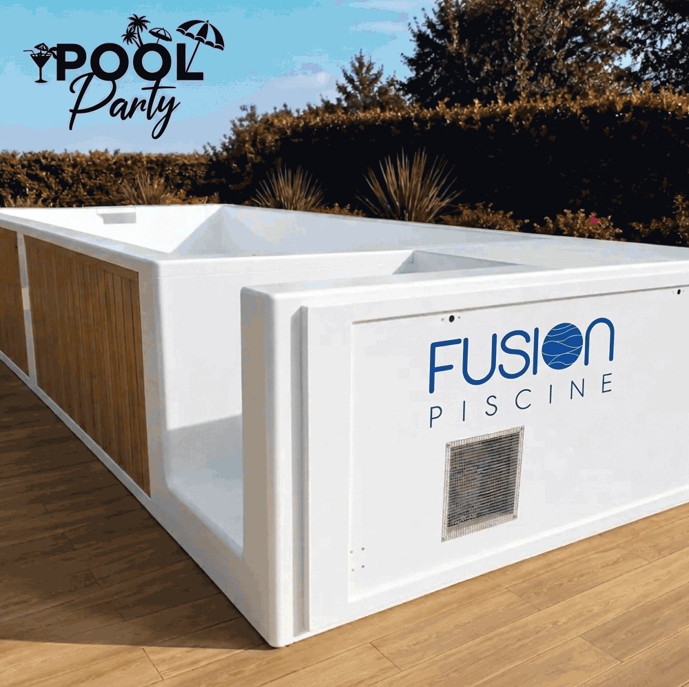 Pool Party Logo